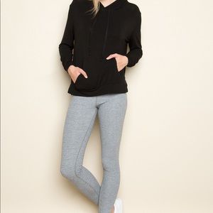 Brandy Melville Jaycee Leggings Light Grey